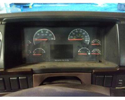 Volvo VNM Instrument Panel Cluster
