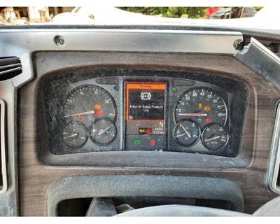 Western Star 47X SB Instrument Panel Cluster