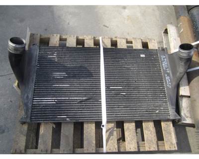 International 9400 Charge Air Cooler (ATAAC)