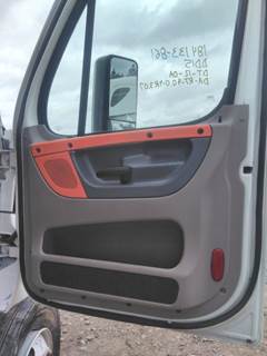 Freightliner Cascadia 125 Right Interior Door Panel