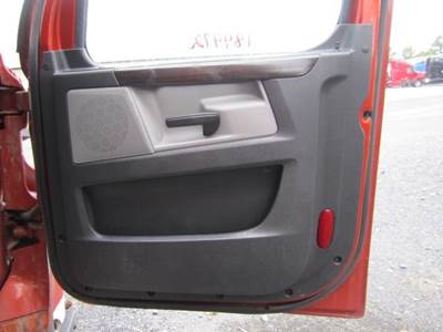 Freightliner Cascadia 126 Right Interior Door Panel