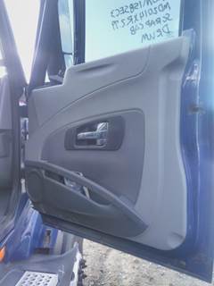 International ProStar Right Interior Door Panel for a International PROSTAR 122