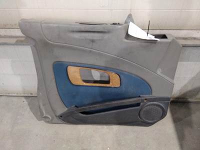 International ProStar Left Interior Door Panel for a International PROSTAR 113