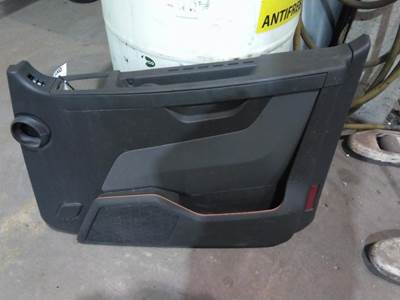 Volvo VNL Right Interior Door Panel