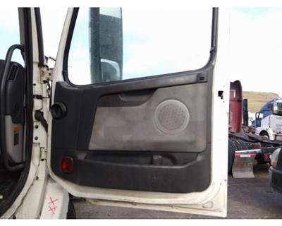 Volvo VNL Right Interior Door Panel