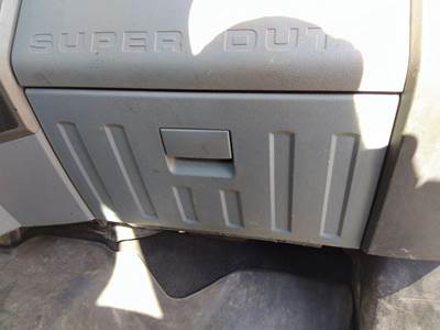 Ford F-550 Interior Part for a Ford F550SD (SUPER DUTY)