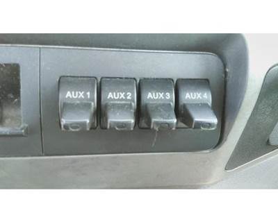 Used 2019 Ford F-650 Aux/Upfitter Switches, 4-SWITCH Unit
