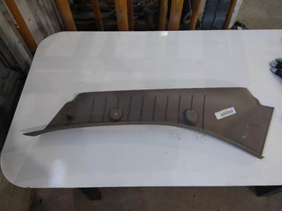 Freightliner Cascadia 125 Right Interior Part