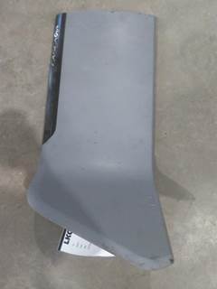 Freightliner Cascadia 126 Interior Part