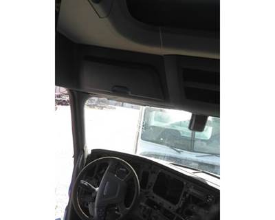 2019 Freightliner Cascadia 126 Overhead Console by Windshield