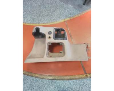 2010 Peterbilt 386 Lower Console Cupholder, Part # 2498151