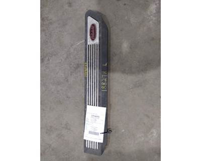Used 2015 Peterbilt 579 Left Sill Plate, Part # 2594056