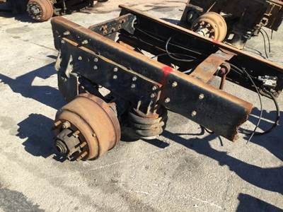 Mack CV613 King Pin Set