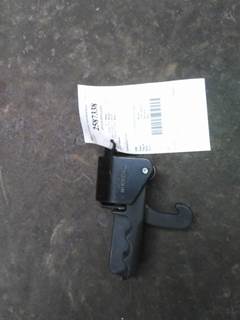 Freightliner Cascadia 113 Latch / Lock