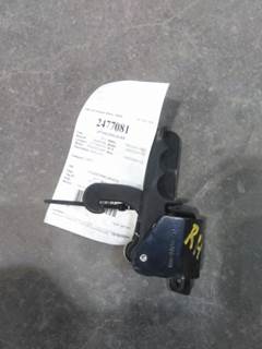 Freightliner Cascadia 125 Latch / Lock