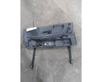 Used 2017 Freightliner Cascadia 125 Right Manual Door Lock Module