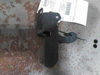 Freightliner Cascadia 126 Right Latch / Lock