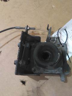 Volvo VNL Left Latch / Lock