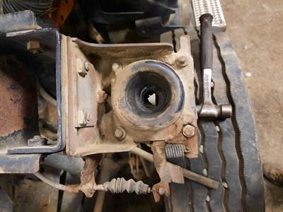 Volvo VNM Left Latch / Lock