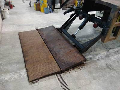 Maxon 72-150 SERIES Liftgate