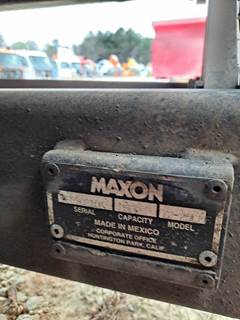 Maxon 72-25/30 SERIES Liftgate