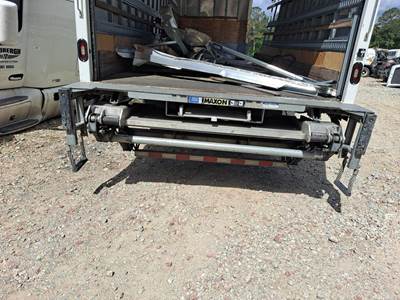 Maxon GPT SERIES Liftgate