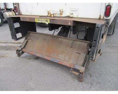 Maxon MTB Series Liftgate, 2500 lbs Capacity