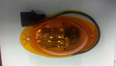 Freightliner Cascadia Exterior Lighting