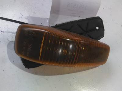 Peterbilt 330 Exterior Lighting