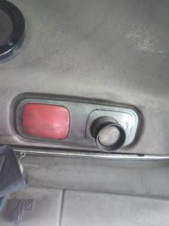 Peterbilt 387 Left Interior Lighting