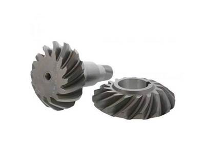 Mack CRD93/113 Fine Spline Gear Set 3.86/4.17/4.42 Ratio, Part # INC 24KH1956A