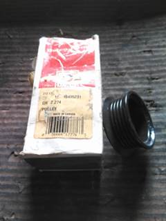 NEW ACDELCO ALTERNATOR PULLEY 10495231 