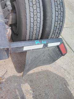 Freightliner Cascadia 125 Right Mud Flap Hanger