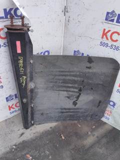 Freightliner Cascadia 125 Right Mud Flap Hanger