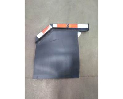 Freightliner Cascadia 125 Right Mud Flap Hanger