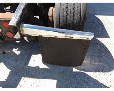 Freightliner Cascadia 125 Right Mud Flap Hanger