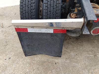 Freightliner Cascadia 126 Left Mud Flap Hanger