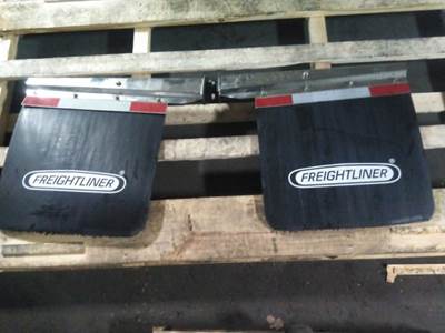 Freightliner Cascadia 126 Mud Flap Hanger