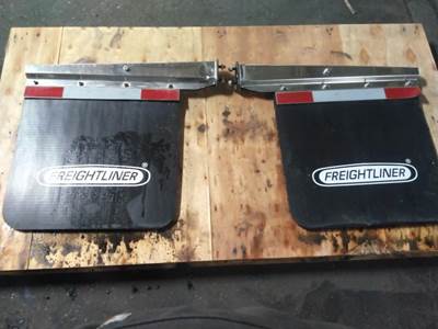 Freightliner Cascadia 126 Mud Flap Hanger