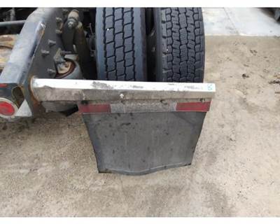 Freightliner Cascadia 126 Left Mud Flap Hanger