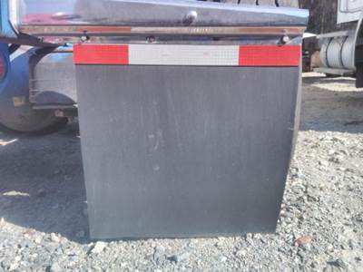 Freightliner Century Class 120 Right Mud Flap Hanger for a Freightliner CENTURY 120