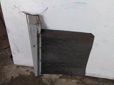 Freightliner Columbia 120 Left Mud Flap Hanger