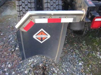 International ProStar Left Mud Flap Hanger for a International PROSTAR 122