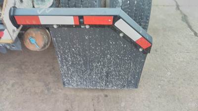 Kenworth T660 Right Mud Flap Hanger