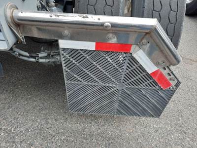 Kenworth T680 Right Mud Flap Hanger