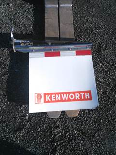 Kenworth T680 Right Mud Flap Hanger