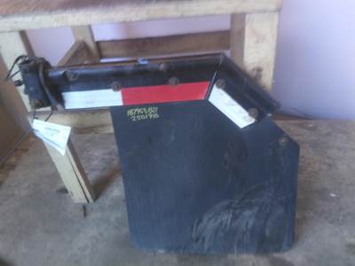 Kenworth T680 Right Mud Flap Hanger