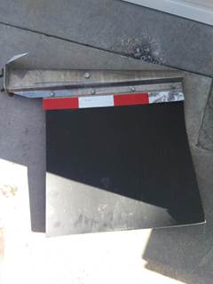 Kenworth T680 Right Mud Flap Hanger