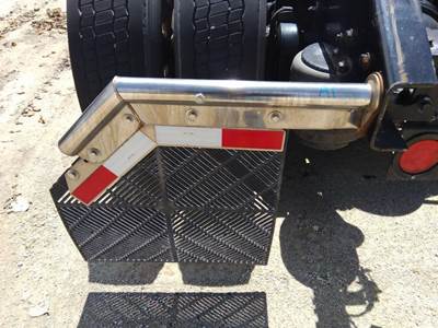 Kenworth T680 Left Mud Flap Hanger