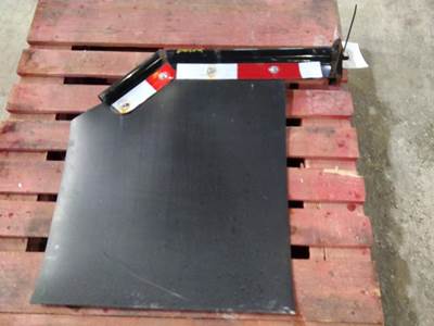 Kenworth T680 Left Mud Flap Hanger